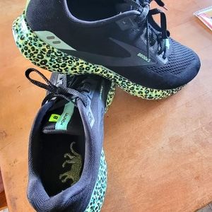 Brooks  womans running shoes